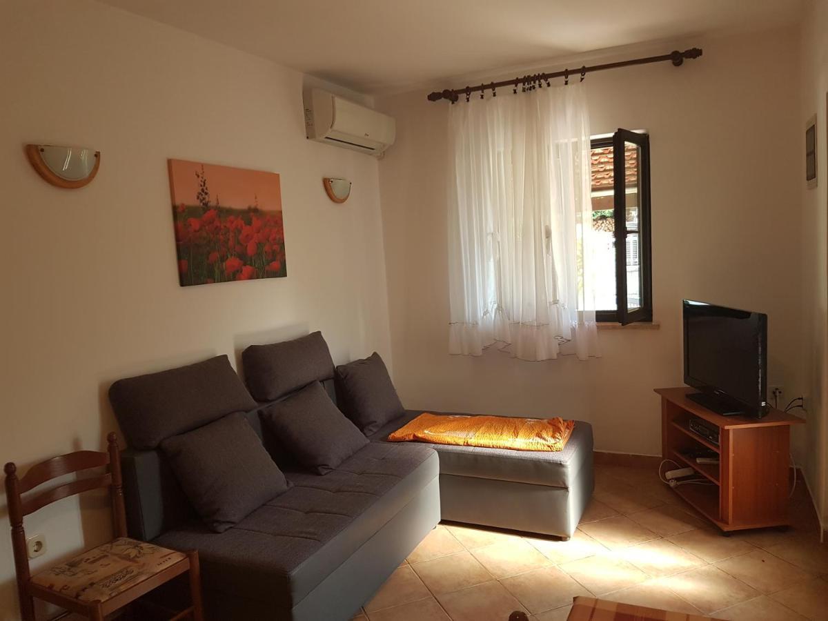 Apartments Stella Pula Ngoại thất bức ảnh